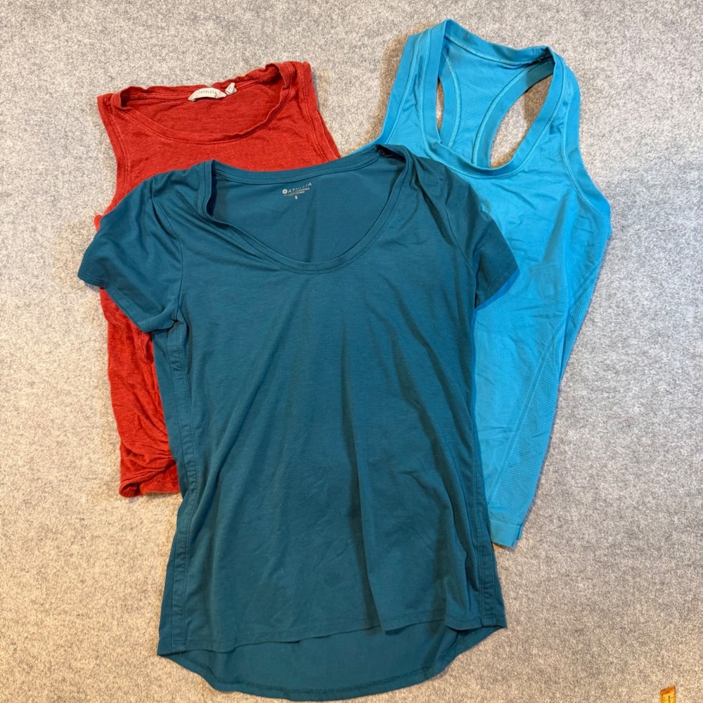 Athleta Women Activewear Bundle Red Linen Tank Teal Tee Blue Racerback Tank S